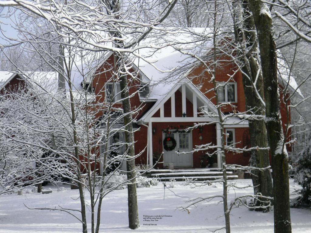 Maple Woods Casselman Bagian luar foto